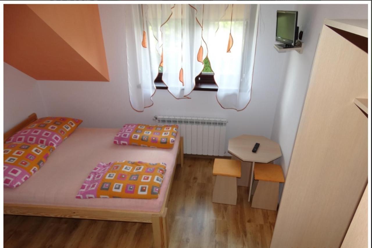 Noclegi U Iwony Zwierzyniec Exterior foto